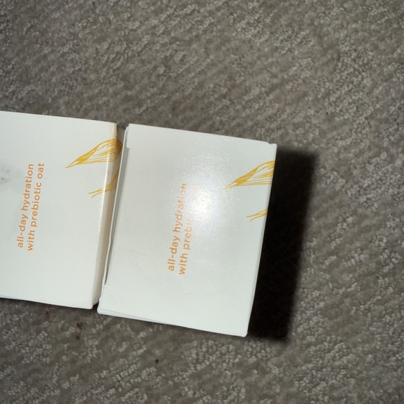 Aveeno Protect + Hydrate Face Sunscreen Lotion SPF 60 2 Pack 2 oz Ea Exp 09/25 - Picture 3 of 4